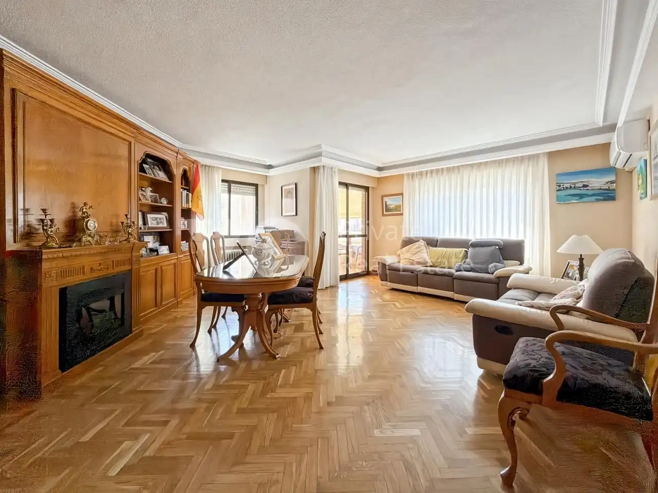 Sala de estar de Piso en venta en Alcobendas con Calefacción, Parquet y Terraza