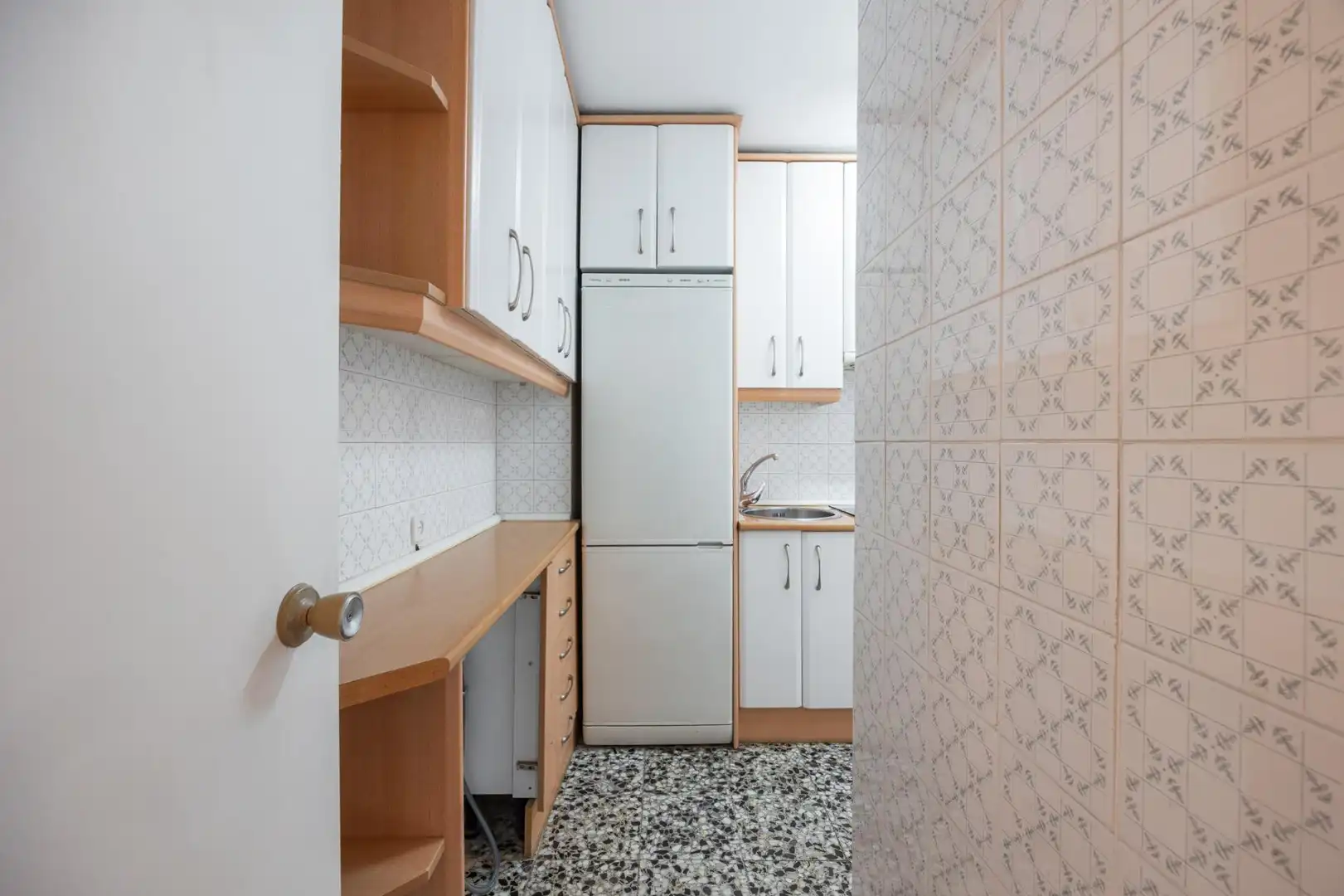 Kitchen of Flat for rent in Madrid  with Parquet flooring and Terrace