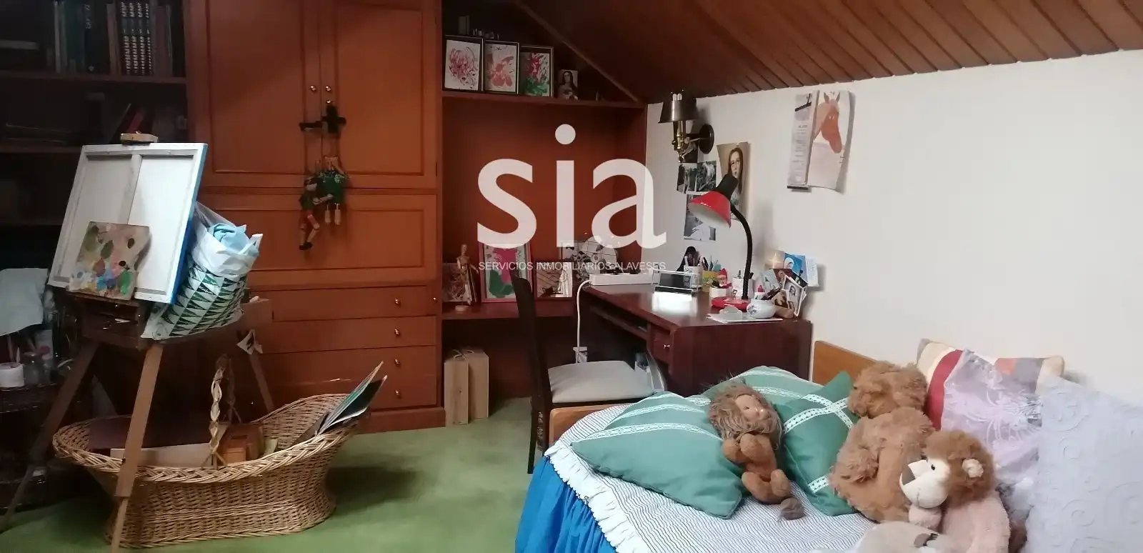 Dormitori de Casa o xalet en venda en Vitoria - Gasteiz amb Calefacció i Traster