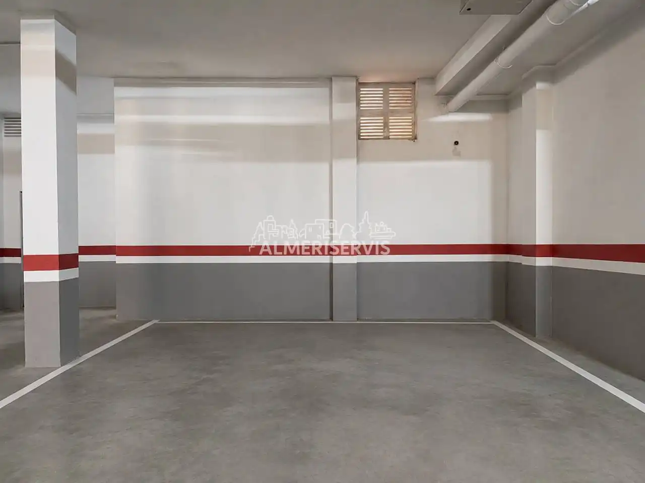 Parking de Piso de alquiler en El Ejido con Terraza, Amueblado y Piscina comunitaria