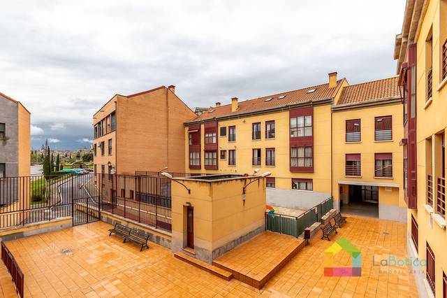 Piso en Venta en Avenida Europa - San Antón