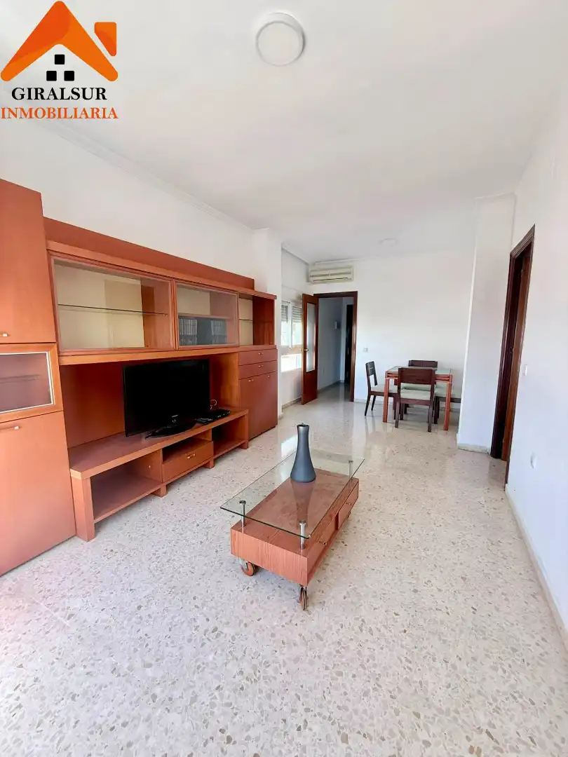 Living room of Flat for sale in Sevilla  with Air Conditioner