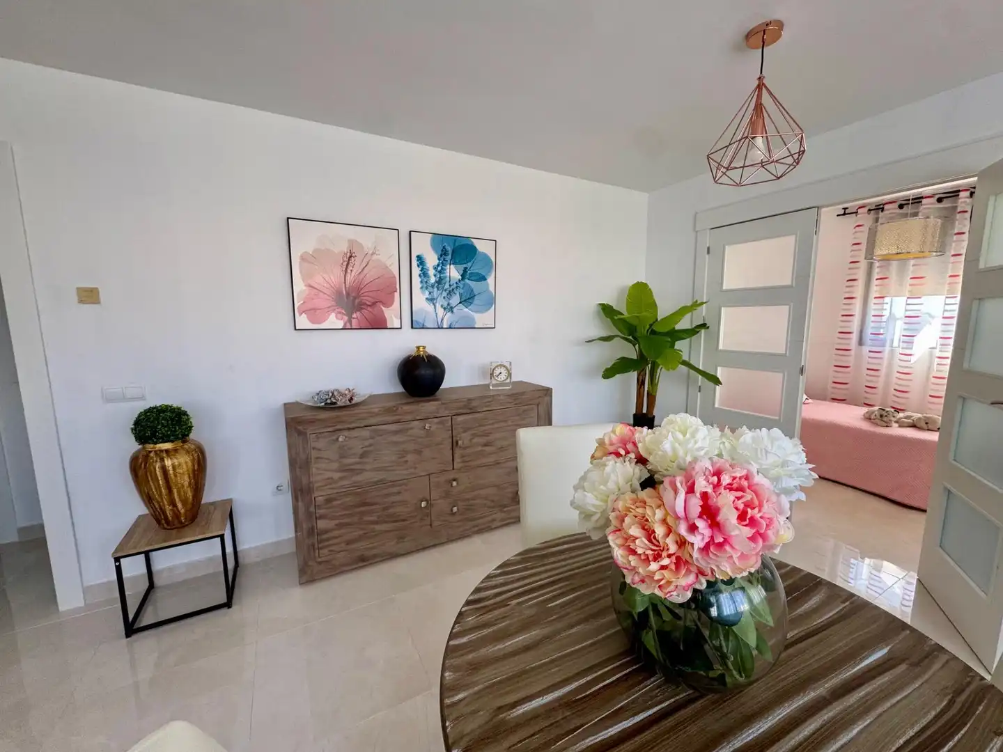 Sala de estar de Piso en venta en Roquetas de Mar con Aire acondicionado, Calefacción y Terraza