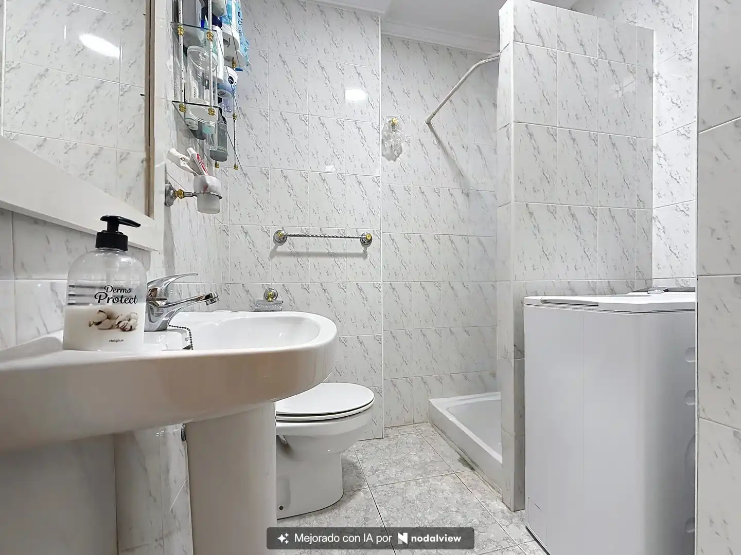Baño de Apartamento en venta en Los Álamos