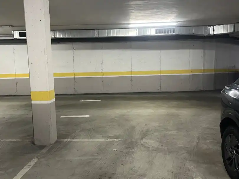 Parking de Garaje de alquiler en Pontevedra Capital 