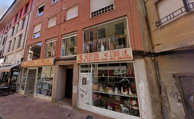 Local comercial en Alquiler en C/ Real en Centro