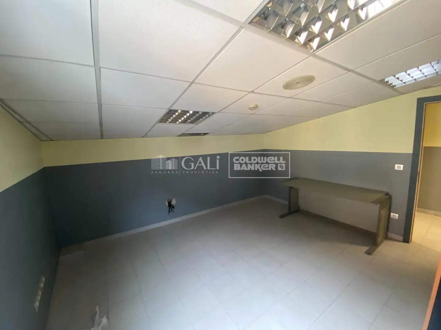 Büro zur Miete in Carretera de la Comella 33-35, imagen 7