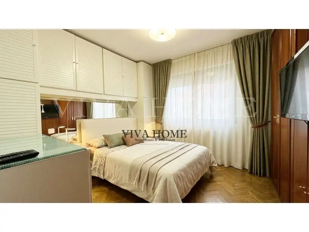 Bedroom of Flat for sale in Madrid