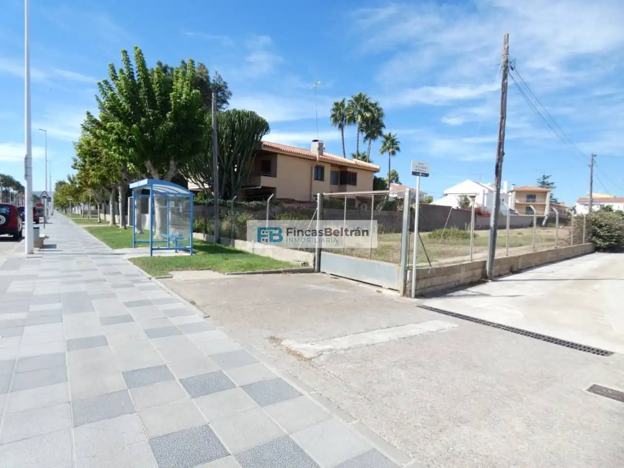 Terrain rustique à vendre à Avenida PAPA 40
