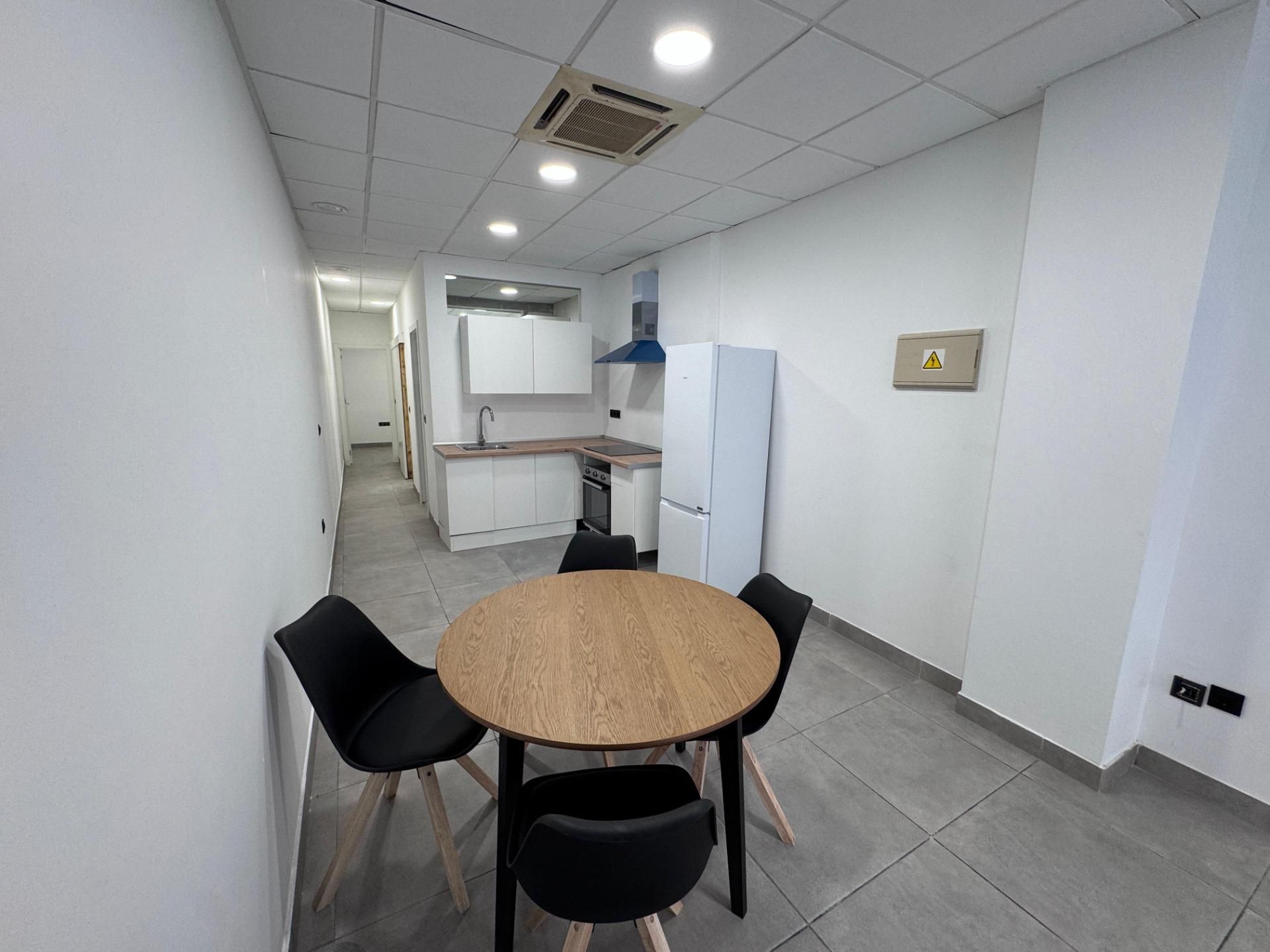 Kitchen of Apartment for sale in Aldaia  with Air Conditioner