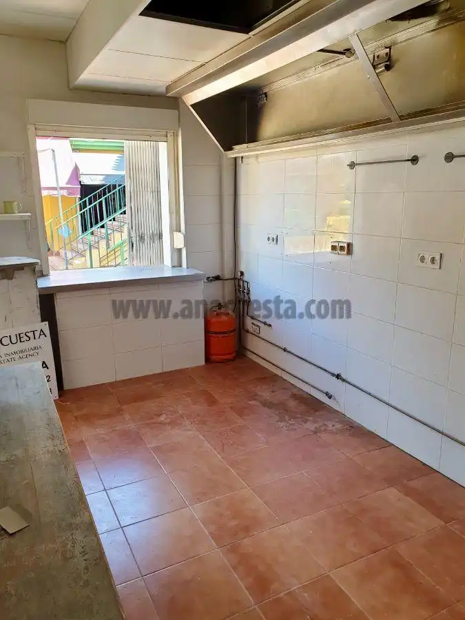 Geschaftsraum zum Verkauf in Estepona, Málaga