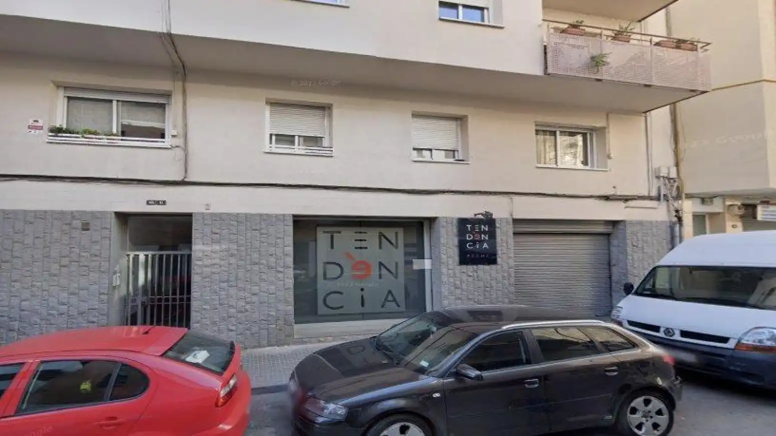 Pis amb ascensor en venda a Esplugues de Llobregat - NARCIS MONTURIOL