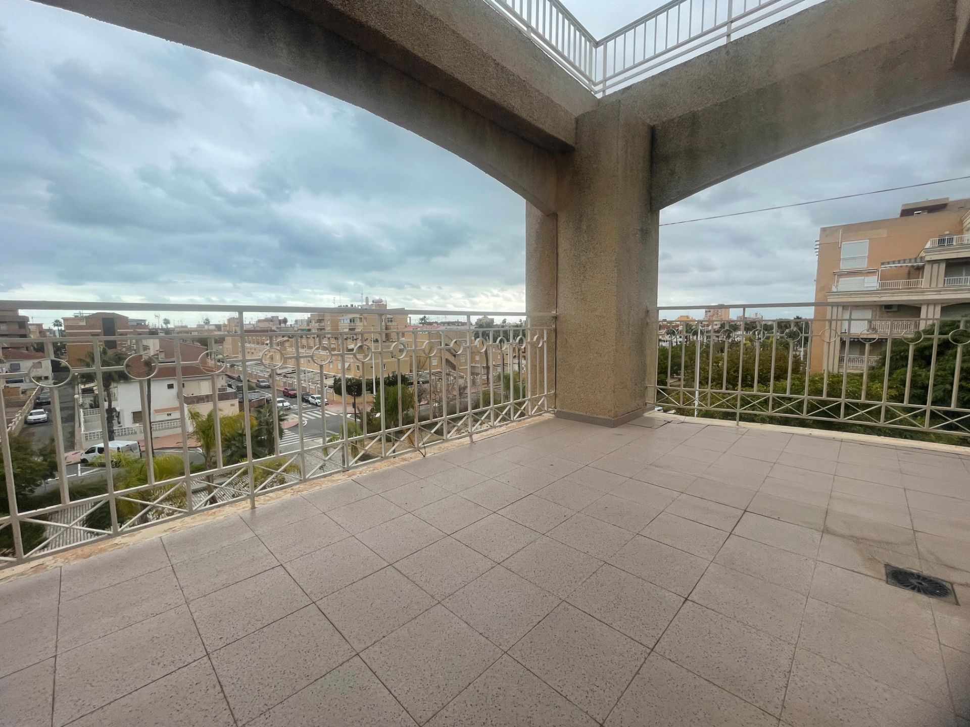 Terrasse von Wohnung zum verkauf in Santa Pola mit Terrasse und Möbliert
