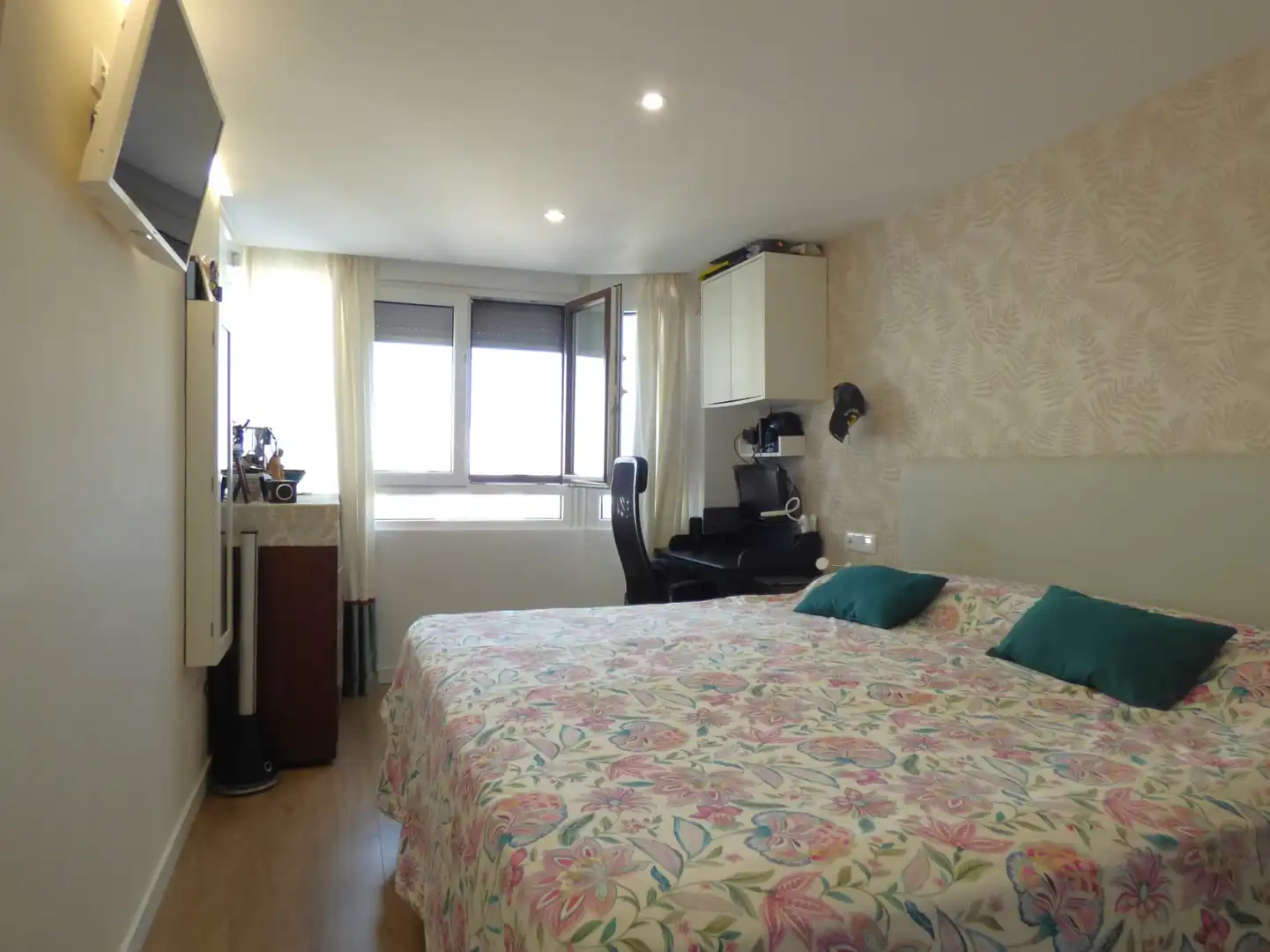 Schlafzimmer von Wohnung zum Verkauf in Cádiz
