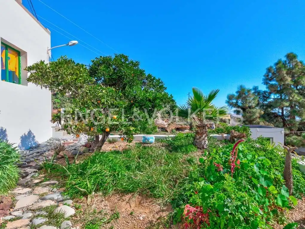 Houses for sale in Granadilla de Abona  with Terrace and Furnished