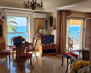 Sala d'estar de Apartament en venda en Torrevieja amb Aire condicionat, Calefacció i Terrassa
