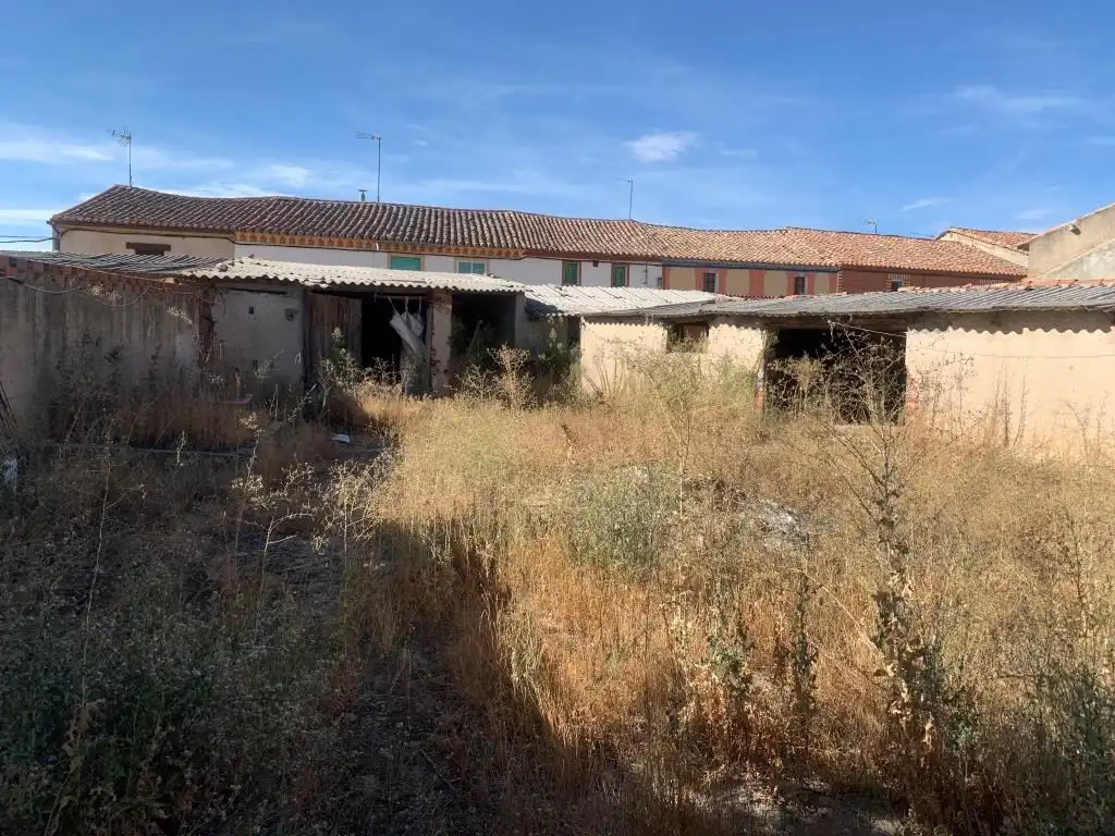 Casa o xalet en venda a El Donante, Morales de Toro