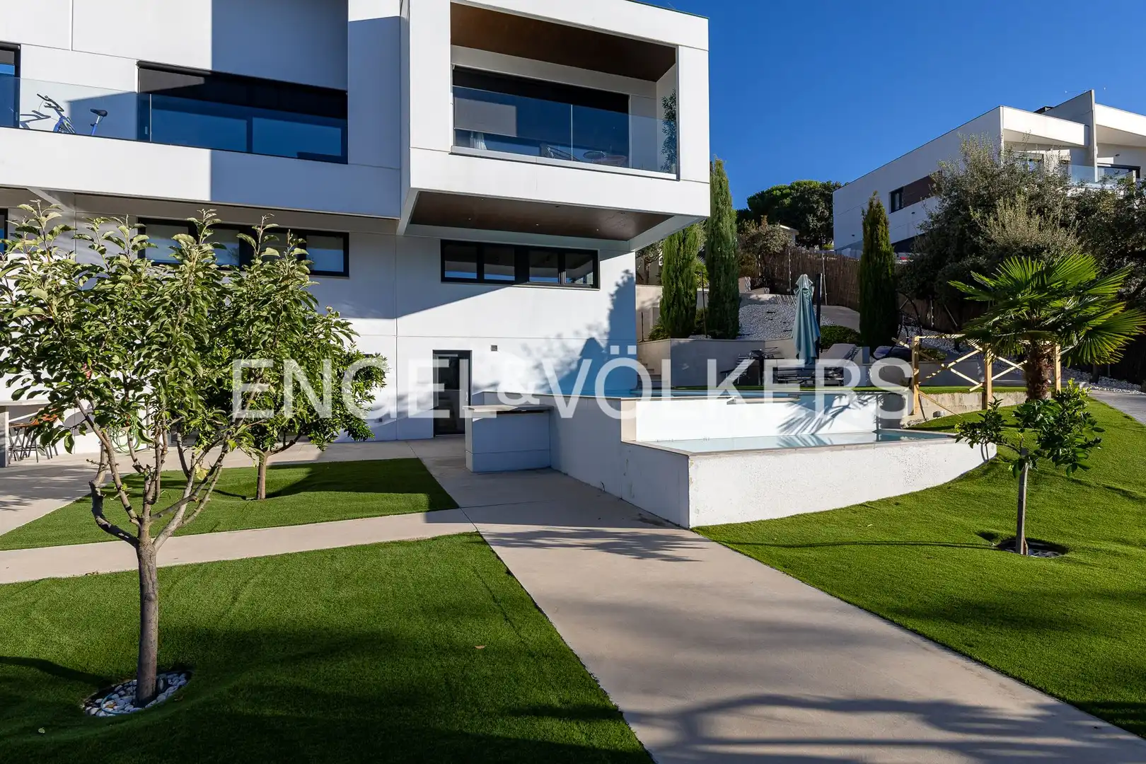 Exterior view of Study for rent in Club de Golf