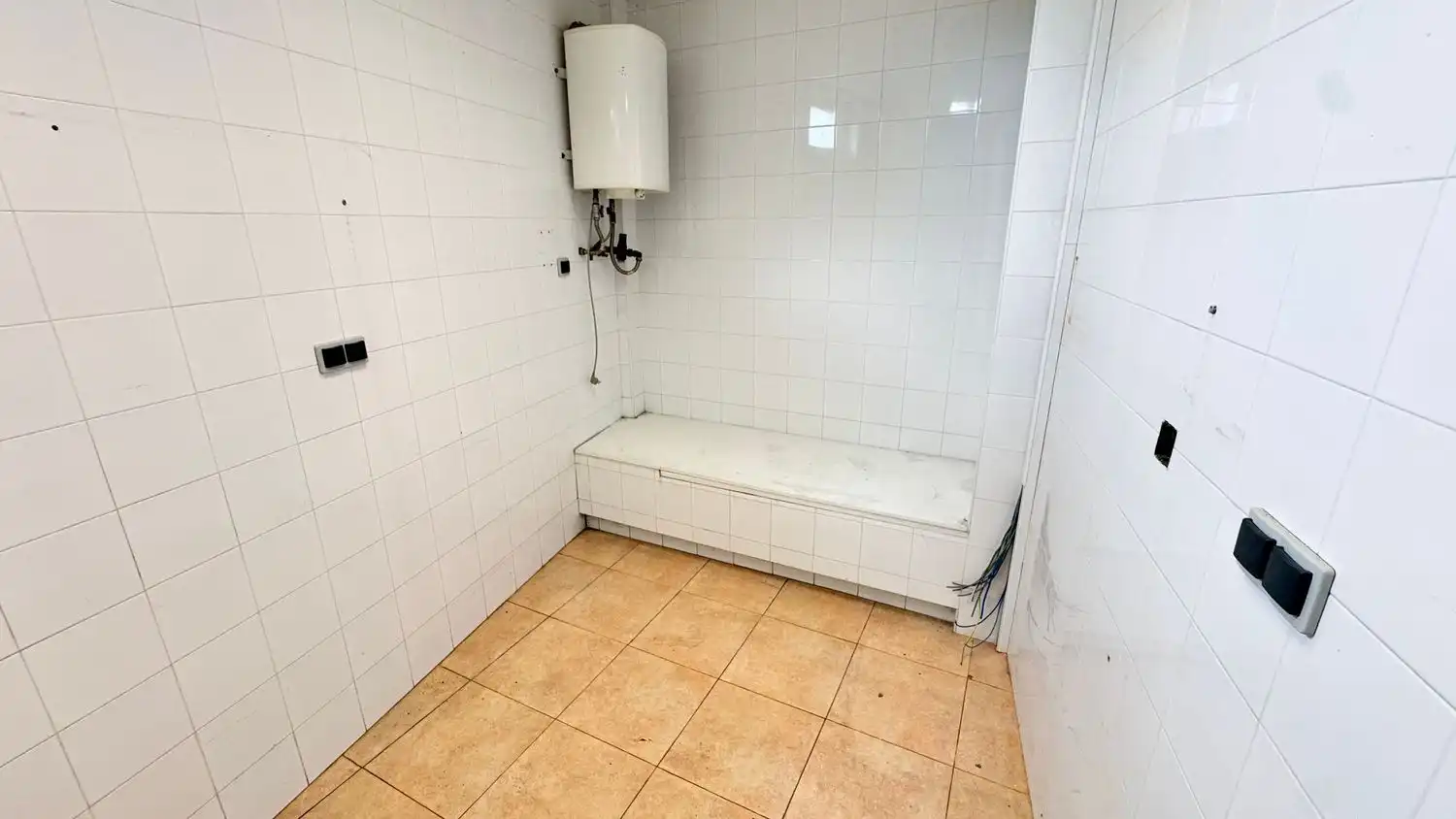 Baño de Local de alquiler en Arteixo