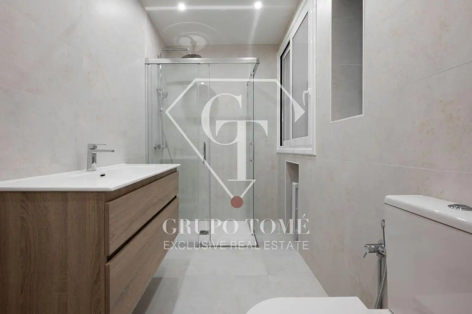 Badezimmer von Wohnung zum Verkauf in Donostia - San Sebastián  mit Heizung und Terrasse