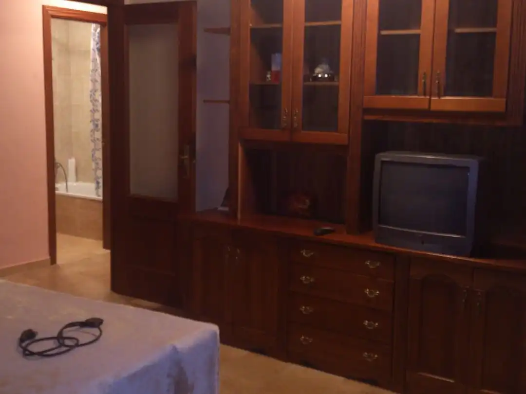 Sala de estar de Piso en venta en Pilas con Terraza, Trastero y Amueblado