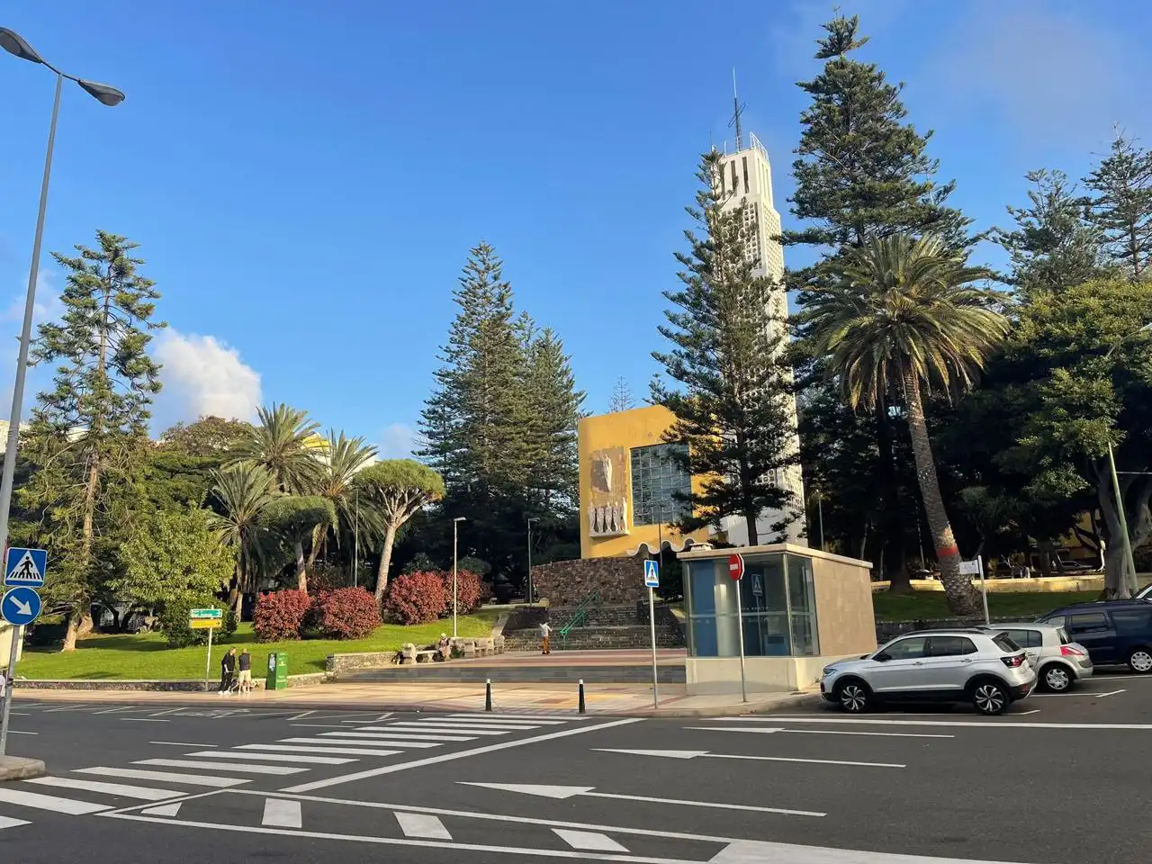 Außenansicht von Garage zum Verkauf in Las Palmas de Gran Canaria