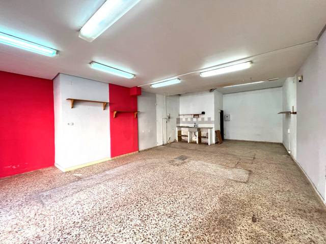 Local comercial en Venta en Carrer del Mestre Plasència en Zona Cantereria