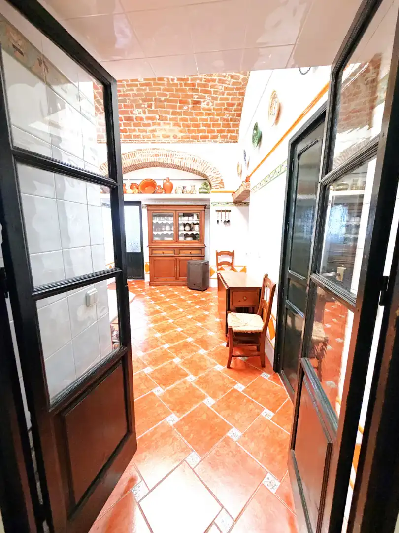 Cuina de Casa adosada en venda en Zafra amb Aire condicionat i Balcó
