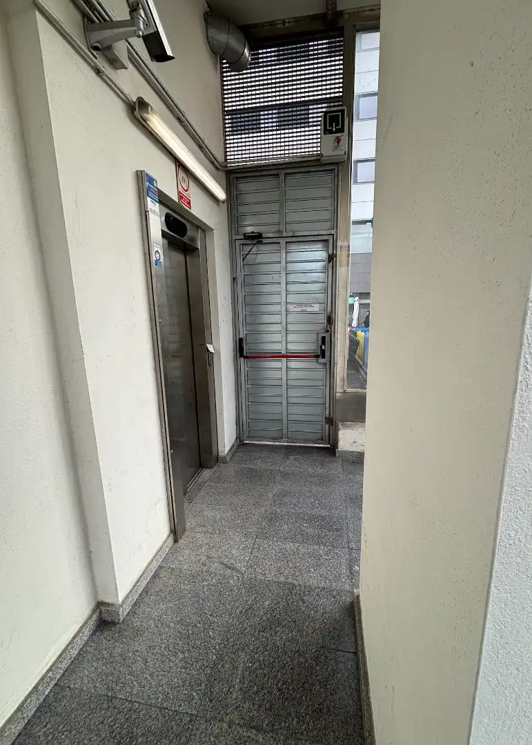 Garage zum Verkauf in Carrer Can Masachs, 18, Zona Industrial