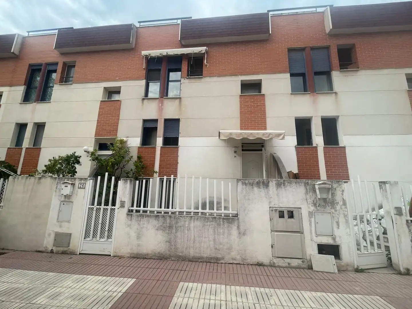 Exterior view of Detached homes for sale in Castellón de la Plana / Castelló de la Plana  with Air Conditioner, Heating and Terrace