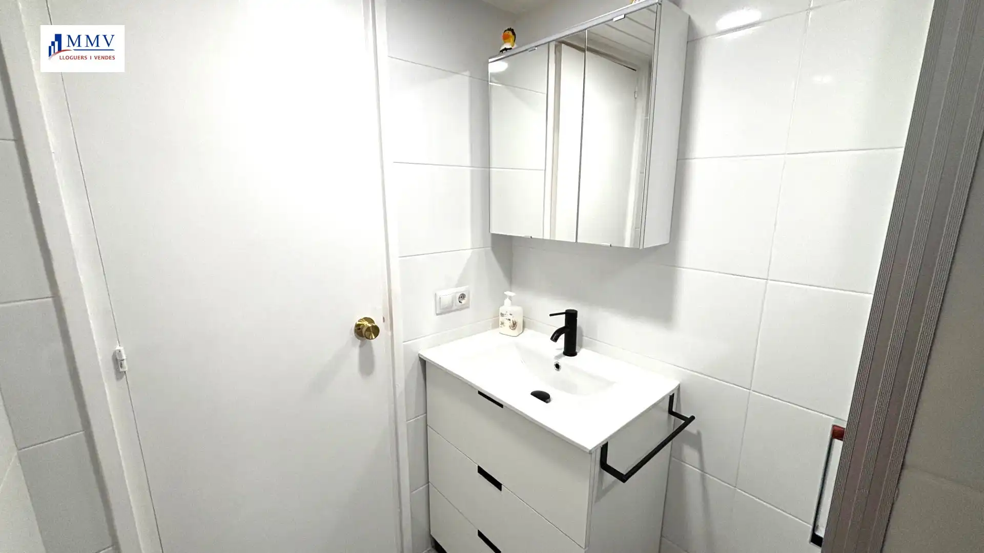 Bany de Apartament en venda en Lloret de Mar amb Terrassa, Moblat i Rentadora