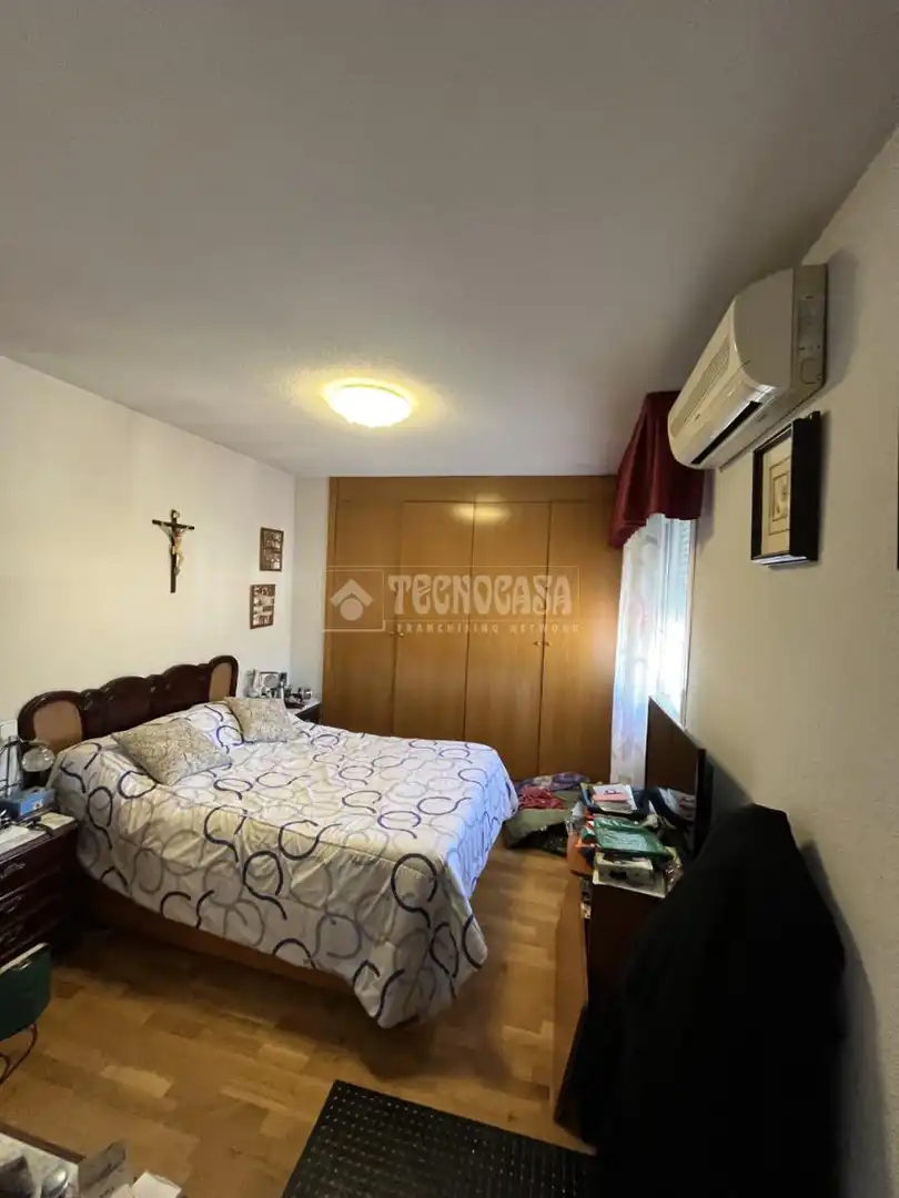 Bedroom of Detached homes for sale in Alcalá de Henares  with Air Conditioner and Heating