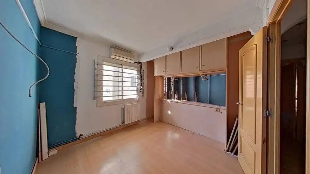 Dormitori de Àtic en venda en El Prat de Llobregat amb Parquet i Terrassa