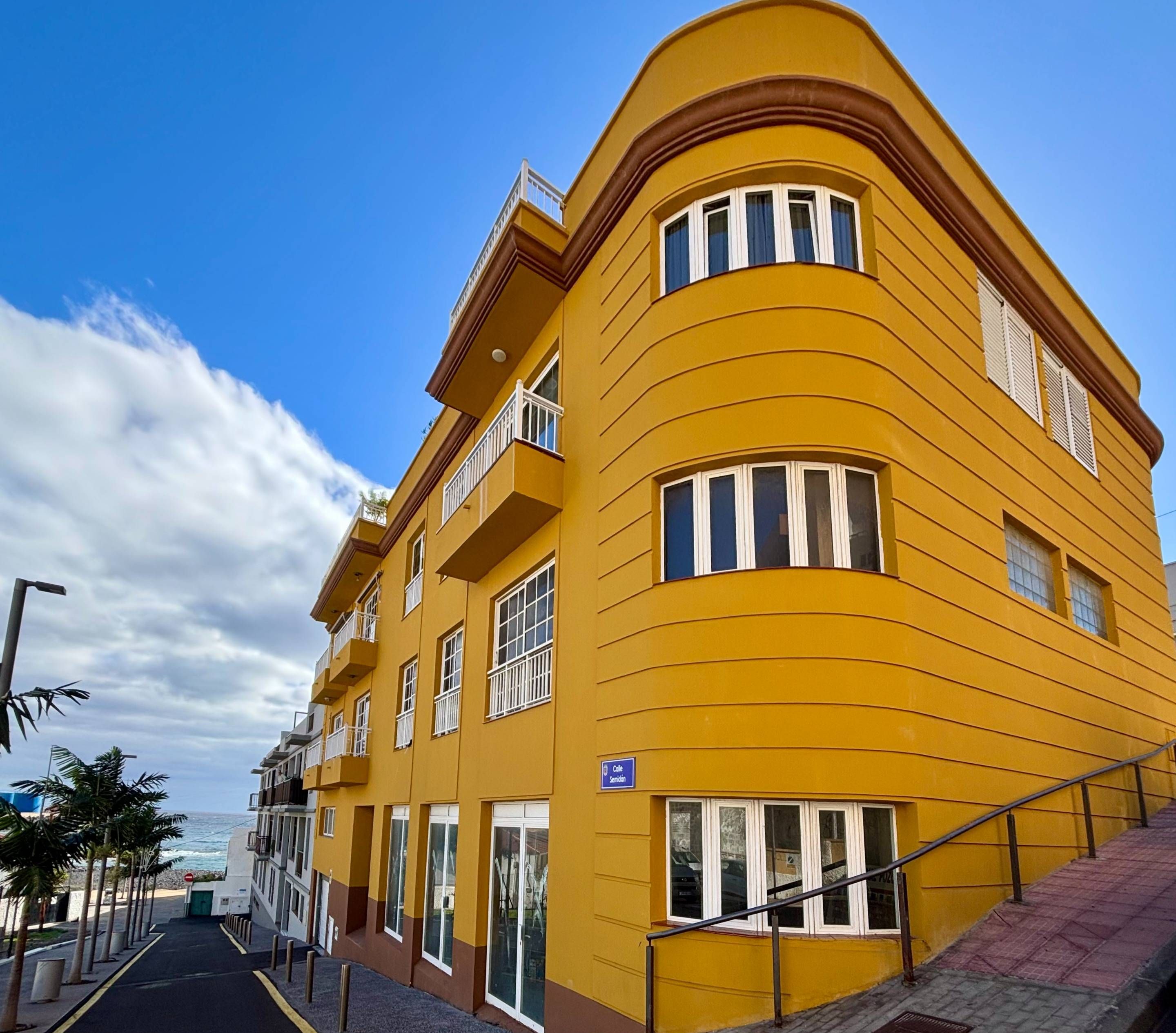 Exterior view of Flat for sale in Candelaria  with Terrace and Alarm