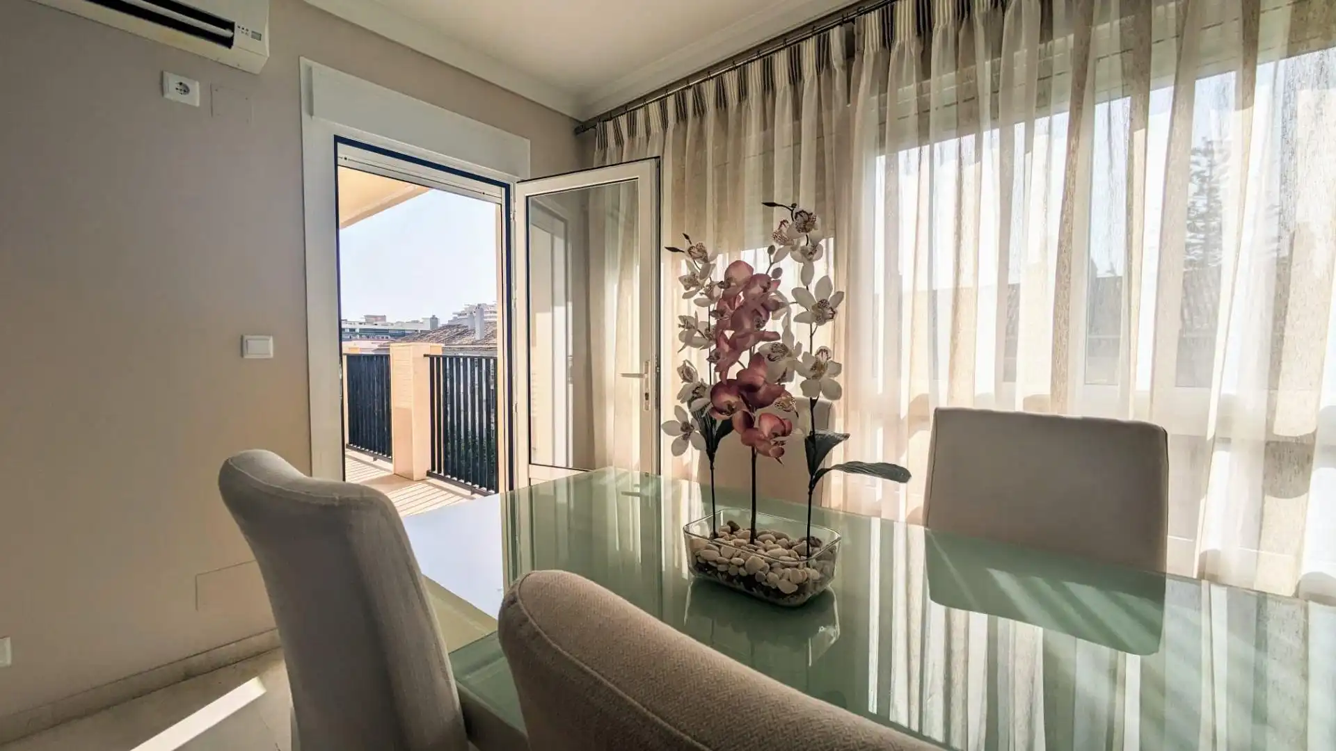 Flat for rent in Puerto Deportivo