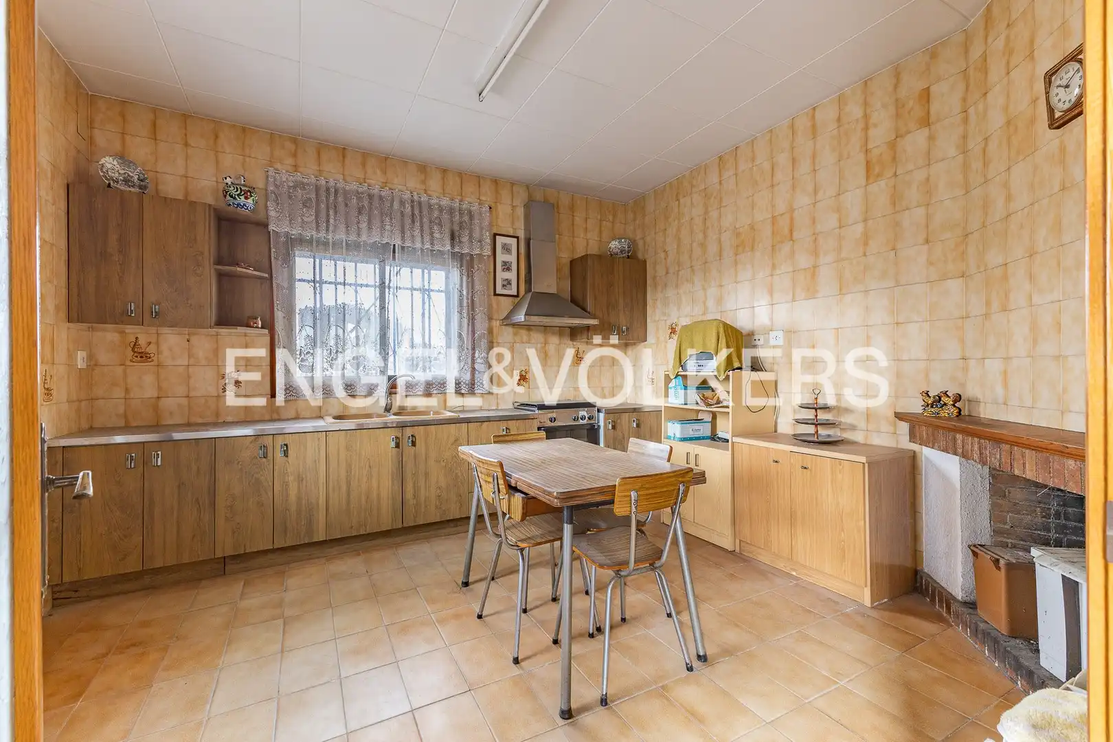 Casa rústica amb terrassa en venda a Palau-solità i Plegamans, imagen 6