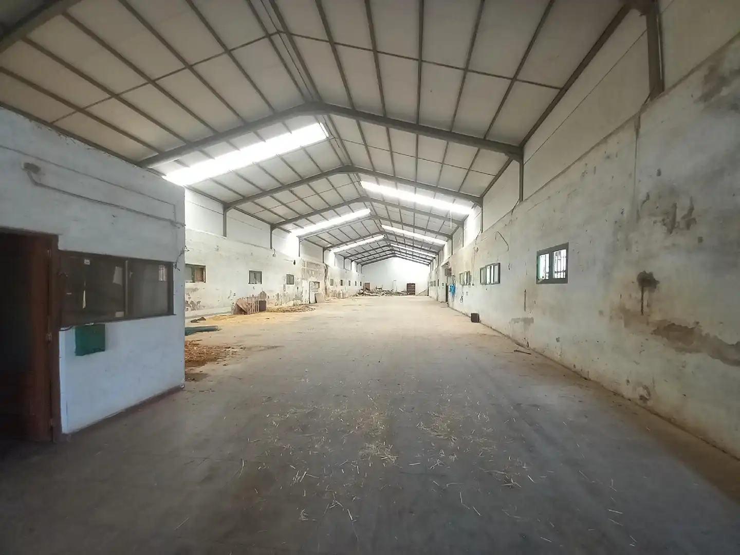 Fabrikhallen zum Verkauf in Andújar