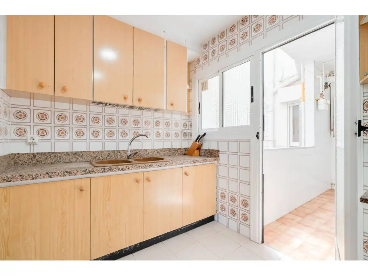 Kitchen of Flat for sale in Terrassa  with Heating and Balcony