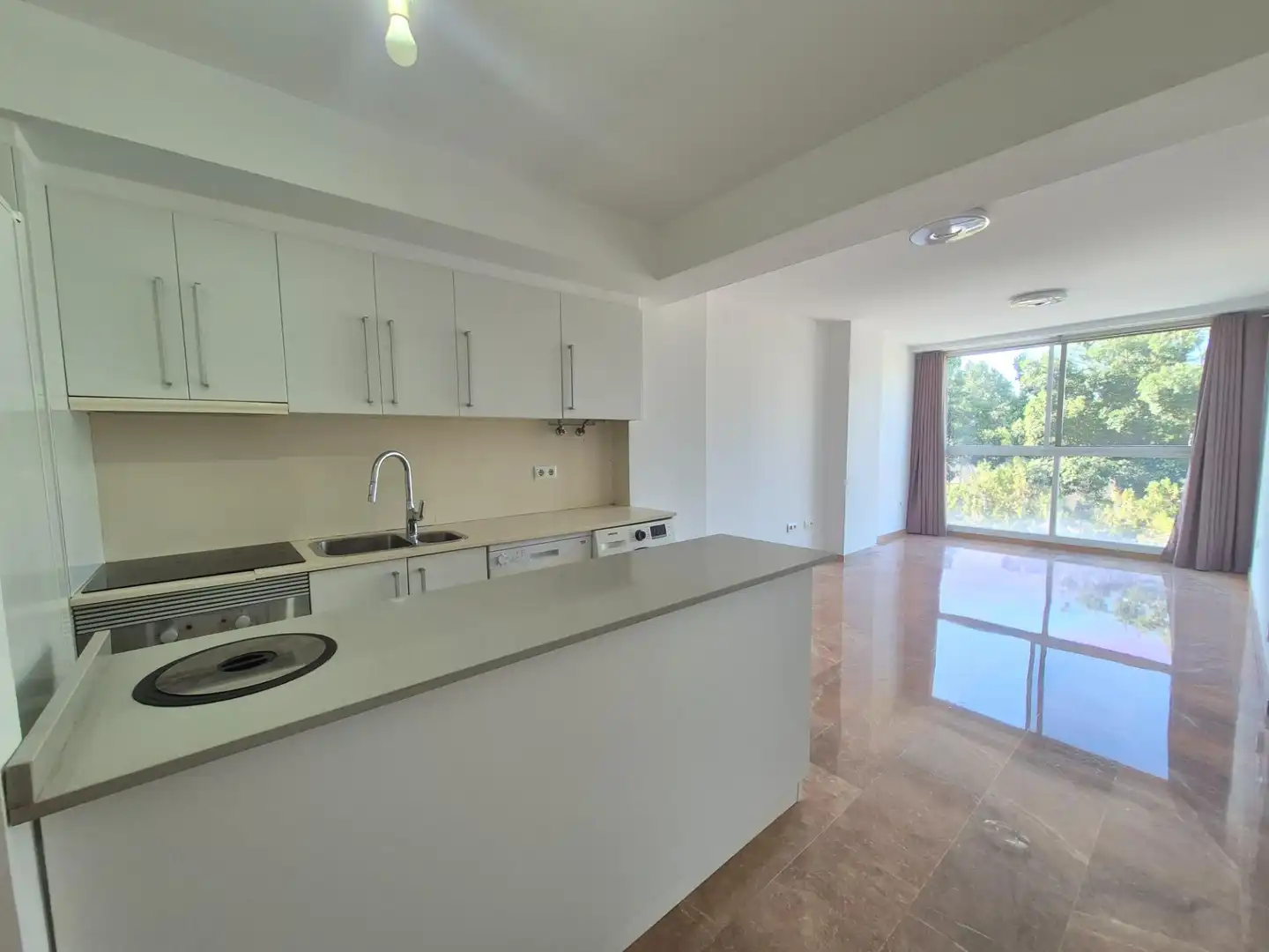 Kitchen of Flat for sale in Aldaia  with Air Conditioner, Private garden and Storage room