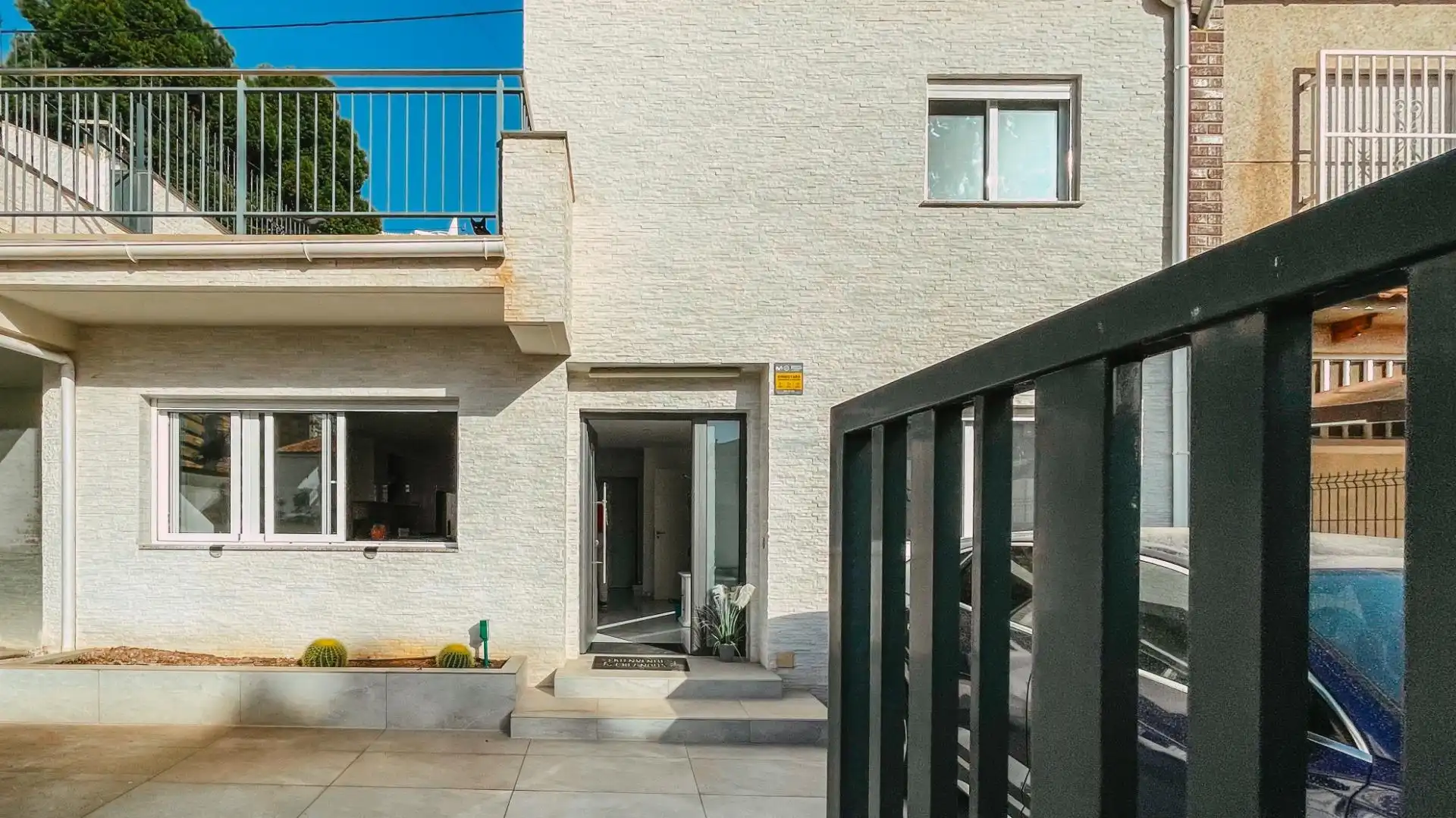Casa a schiera con terrazza in vendita a Escandinavia - Cautivador