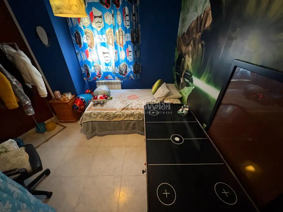 Habitación de Piso en venta en Guadalajara con Calefacción