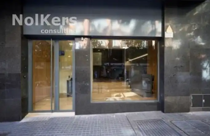 Außenansicht von Büro zur Miete in Barcelona mit Klimaanlage, Heizung und Terrasse