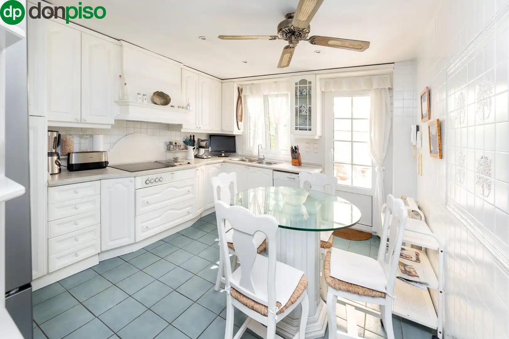 Kitchen of Detached homes for sale in Granada  with Air Conditioner, Heating and Private garden