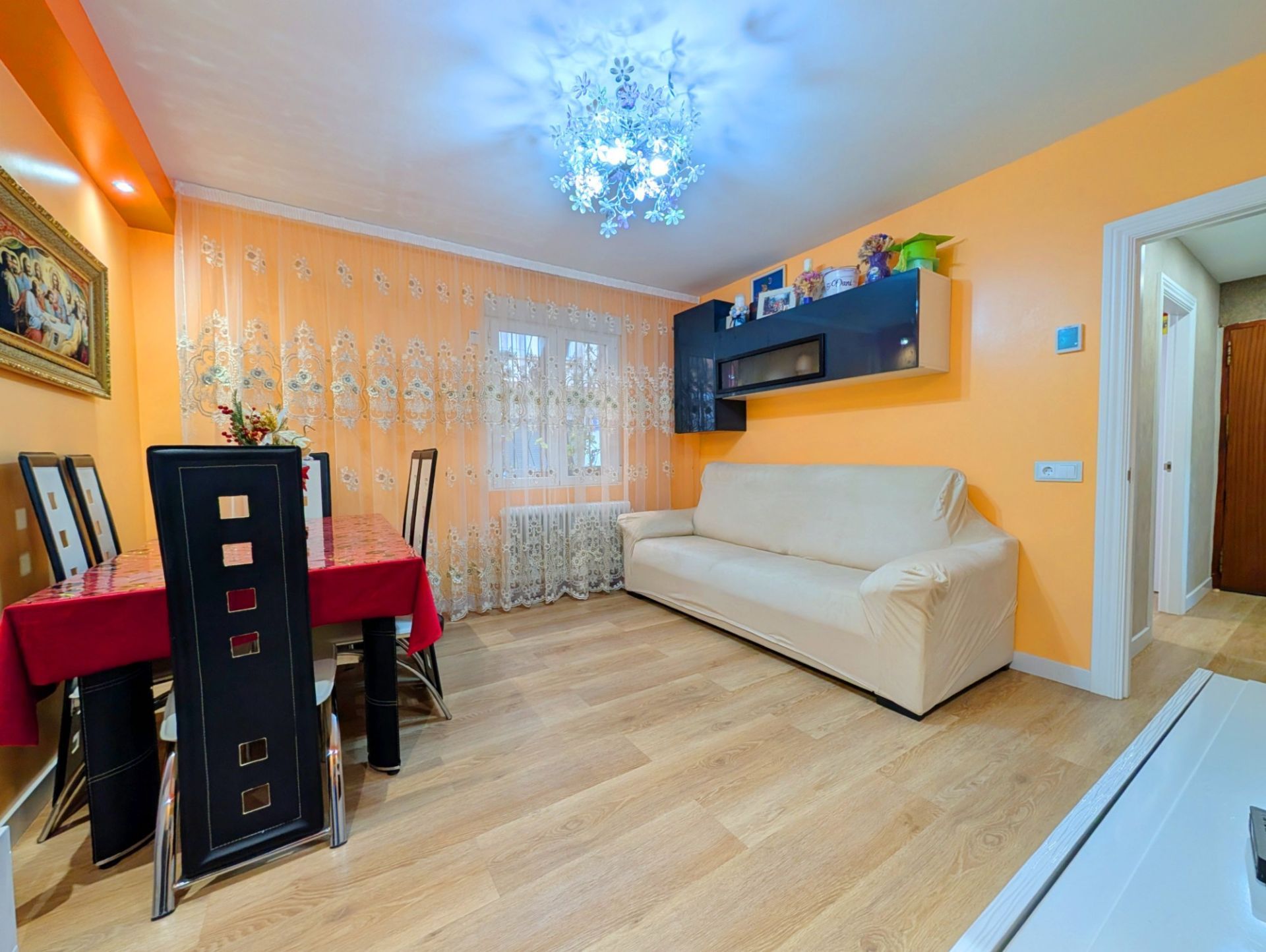 Bedroom of Flat for sale in  Zaragoza Capital  with Heating