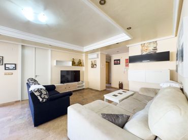Apartament amb balcó en venda a Centro