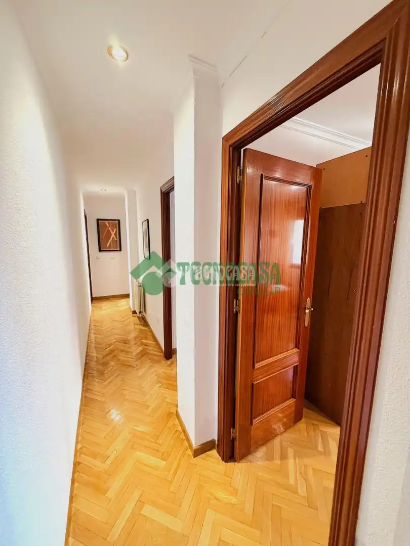 Flat for sale in Cuenca  with Air Conditioner, Heating and Terrace