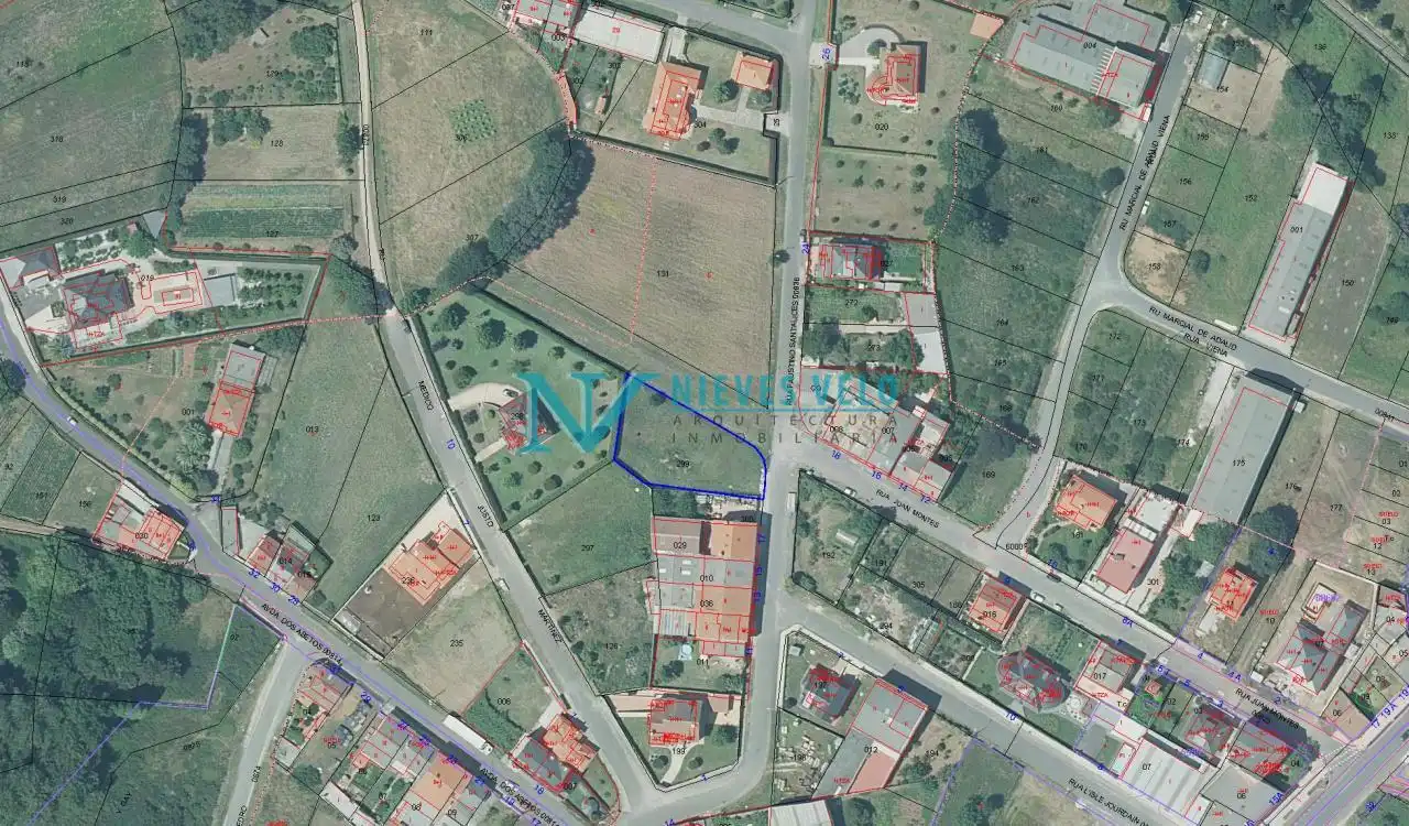 Terreni e lotti in vendita a Carballo