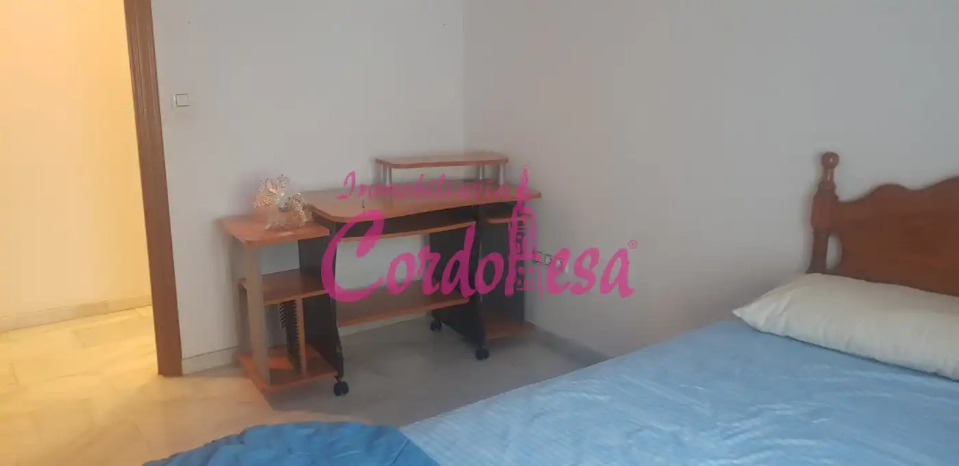 Habitación de Piso de alquiler en Córdoba con Aire acondicionado, Calefacción y Amueblado