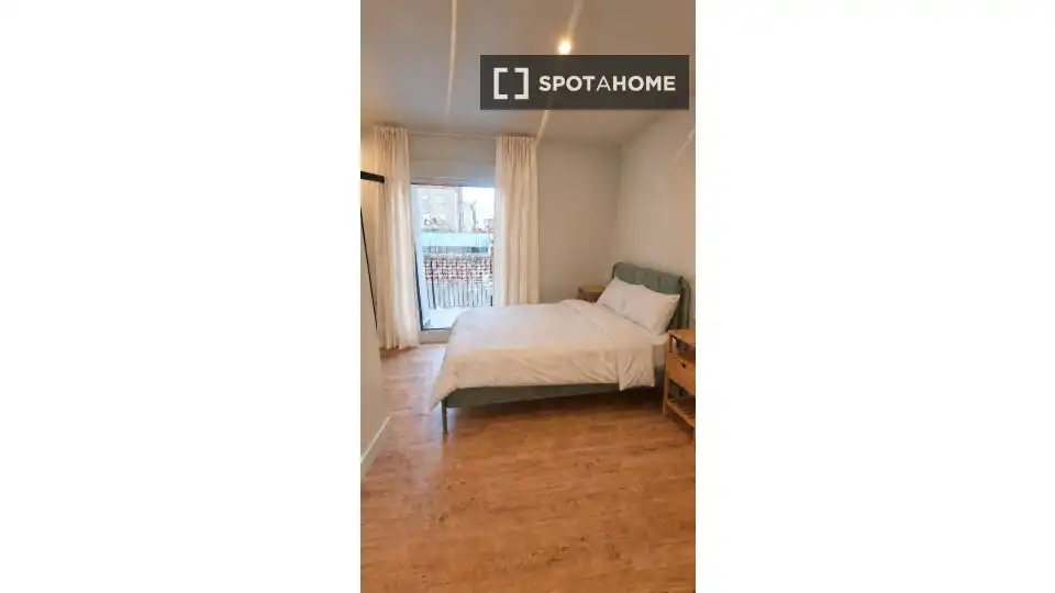Bedroom of Flat for rent in Ciudad Lineal