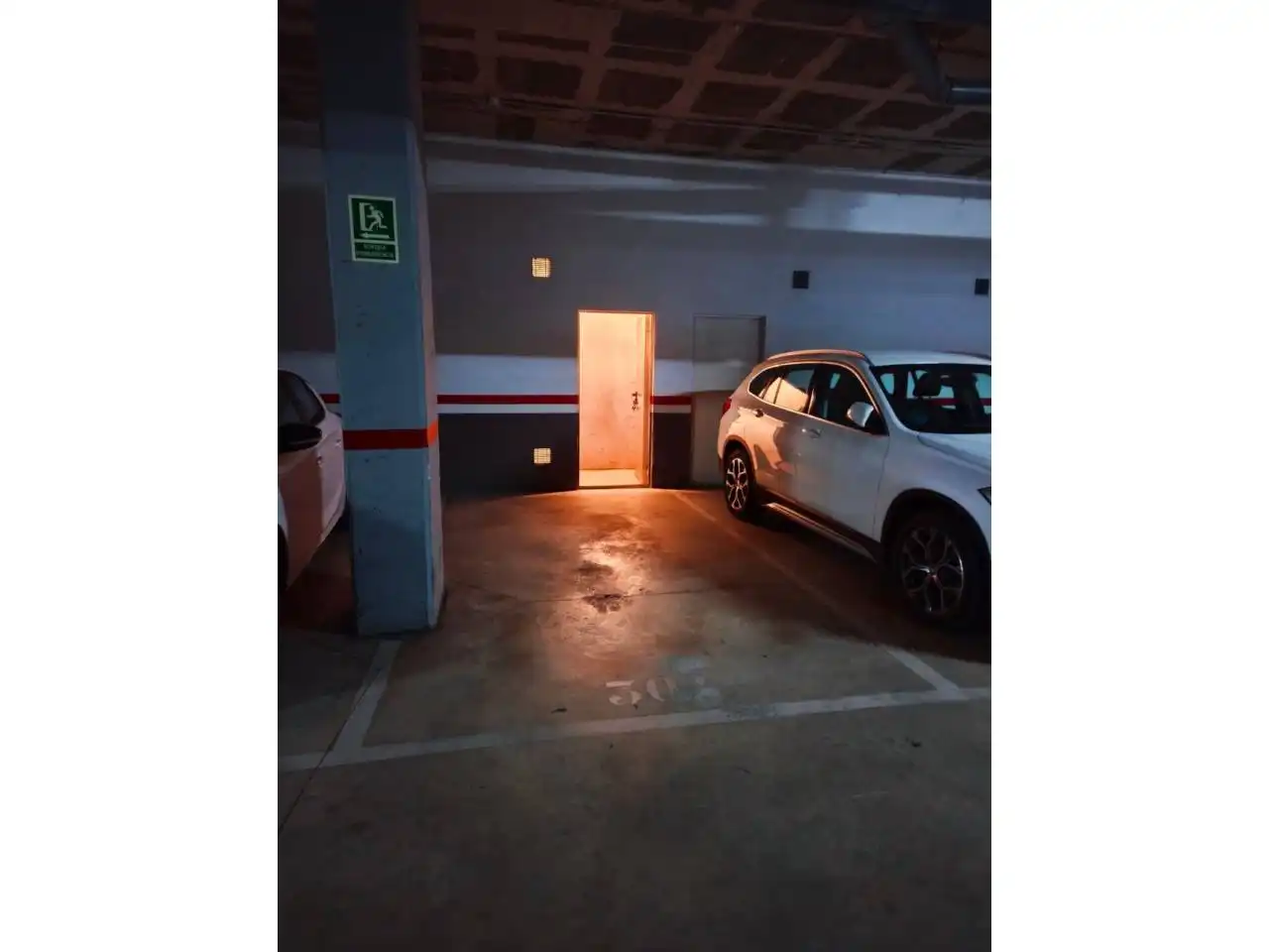 Einzelparkplatz mit Aufzug zur Miete in Calle Migdia 139